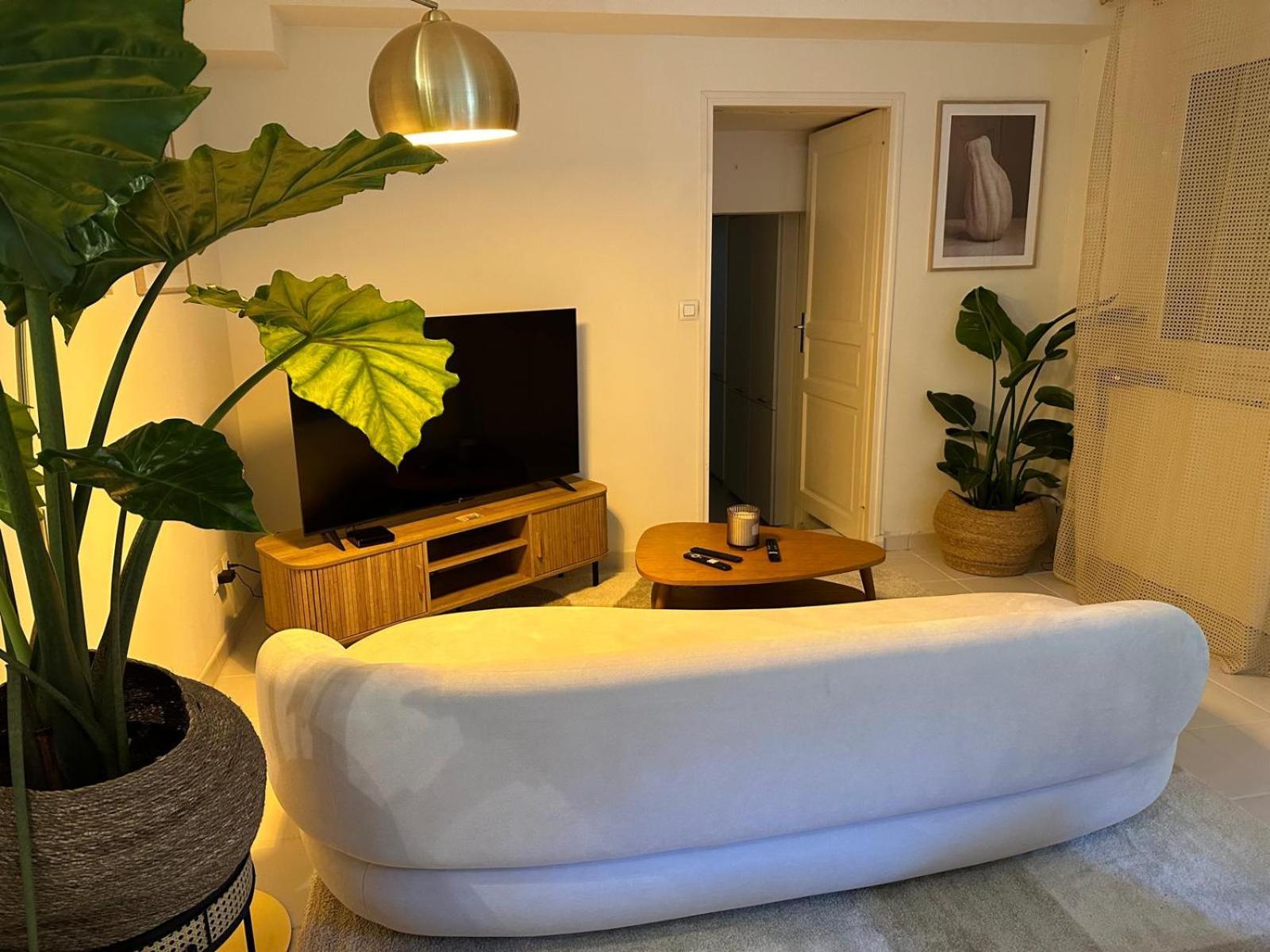 Superbe Appartement Avec Jardin Quart Mazarin Aix-en-Provence Exteriör bild